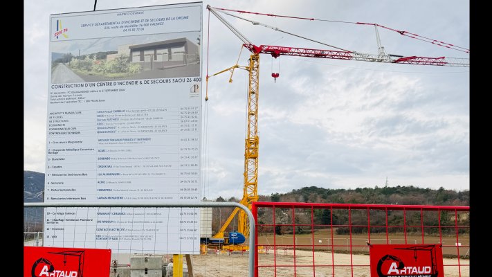 C'est reparti sur les chapeaux de roues !