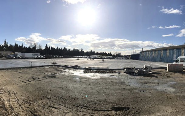 Avancée des travaux sur une plateforme avec collecte et traitement des eaux pluviales