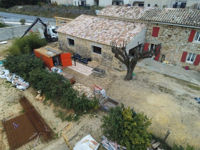 Rénovation à Valaurie d'une extension en pierre