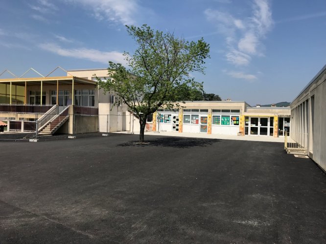 Fin de travaux de réaménagement de l'école maternelle de Donzère