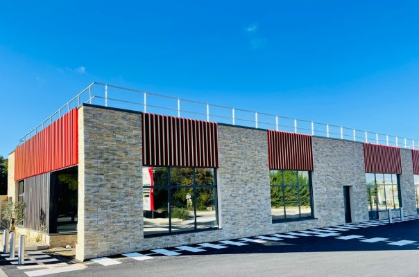 GRIGNAN - Construction de locaux commerciaux - photo 7