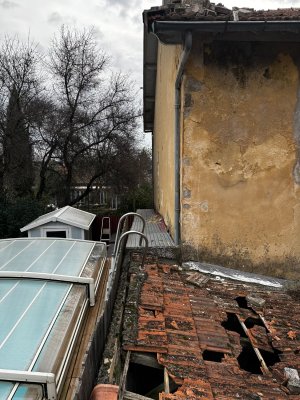 LE TEIL - Démolition d'une bâtisse suite au tremblement de terre - photo 6
