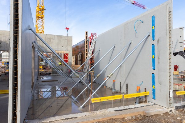 DONZERE - Construction d'un centre de loisirs - photo 7