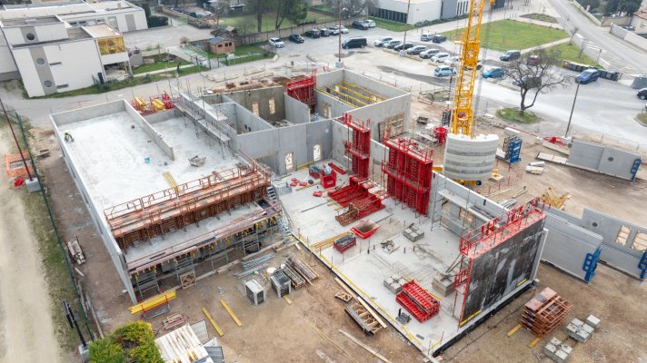 DONZERE - Construction d'un centre de loisirs - photo 8