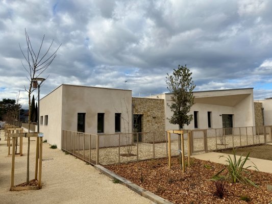 DONZERE - Construction d'un centre de loisirs - photo 5