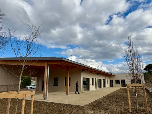 DONZERE - Construction d'un centre de loisirs - photo 6